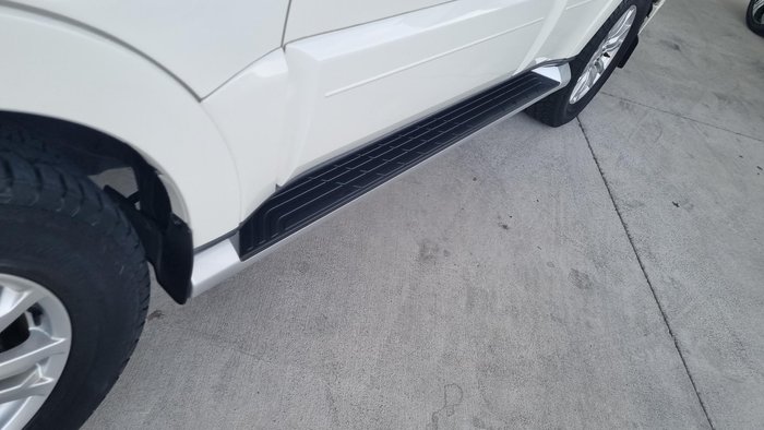 2017 Mitsubishi Pajero GLX