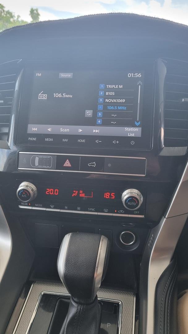 2022 Mitsubishi Pajero Sport GLS