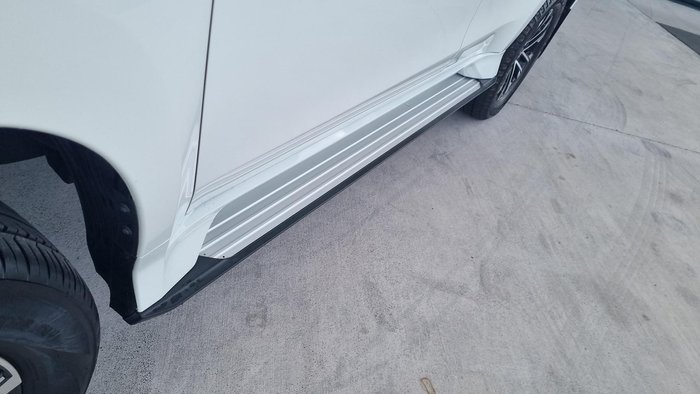 2022 Mitsubishi Pajero Sport GLS