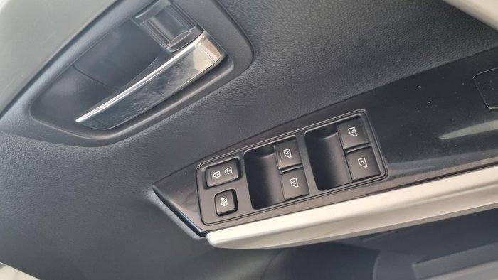 2022 Mitsubishi Pajero Sport GLS