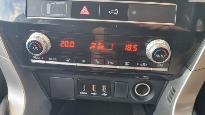 2022 Mitsubishi Pajero Sport GLS