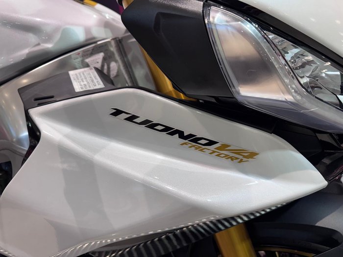 2024 Aprilia Tuono V4 1100 Factory Tuono White