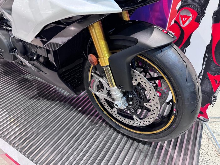 2024 Aprilia Tuono V4 1100 Factory Tuono White