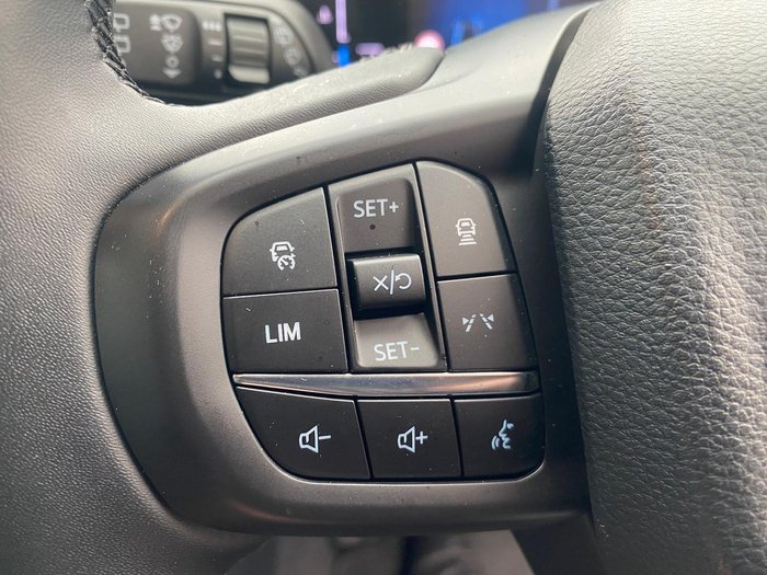 2025 Ford Everest Trend