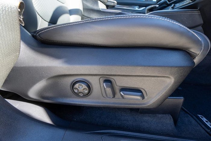 2021 LDV D90 Executive