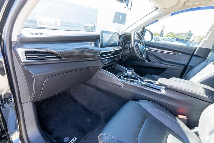 2021 LDV D90 Executive