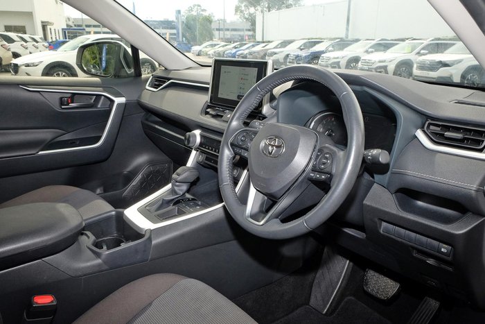 2024 Toyota RAV4 GX
