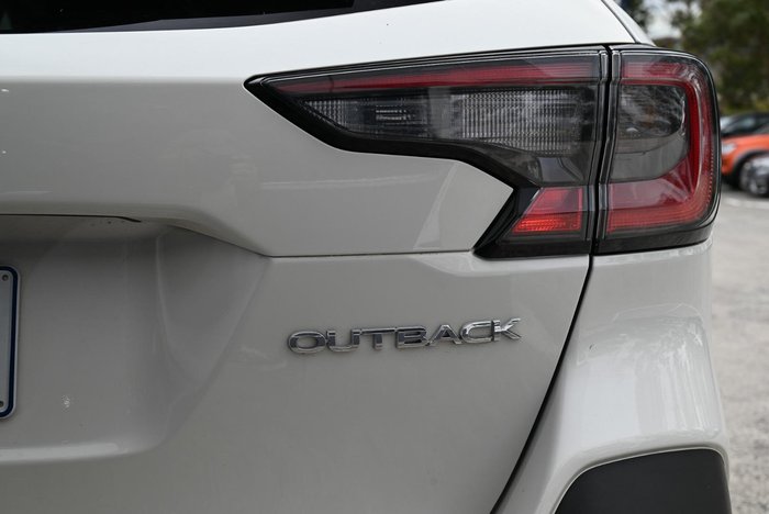 2023 Subaru Outback AWD Touring