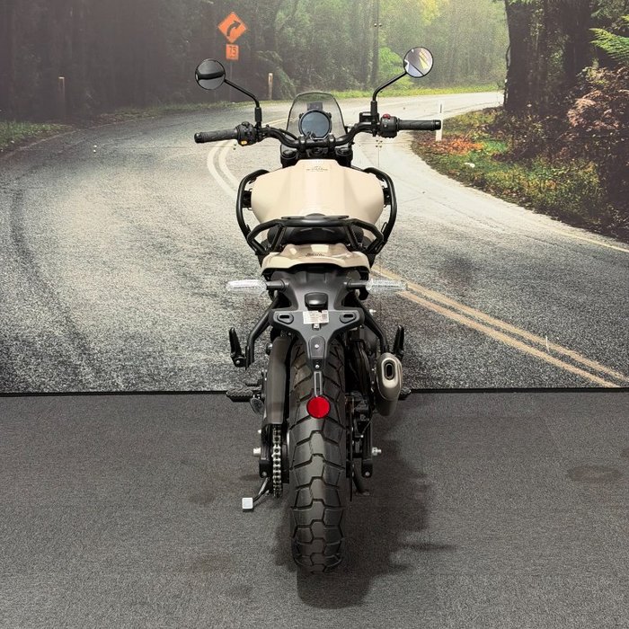 2025 Royal Enfield HIMALAYAN 450 Brown