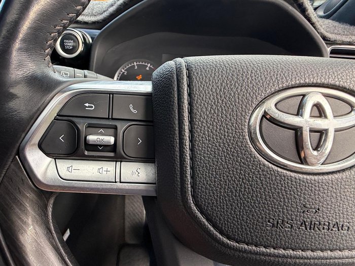 2022 Toyota Landcruiser Sahara ZX