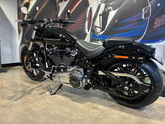 2019 Harley-Davidson Breakout 114 (FXBRS) Softail Black