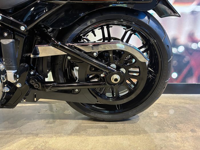 2019 Harley-Davidson Breakout 114 (FXBRS) Softail Black