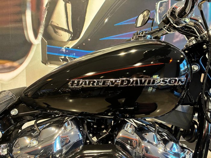 2019 Harley-Davidson Breakout 114 (FXBRS) Softail Black
