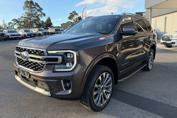 2025 Ford Everest Platinum