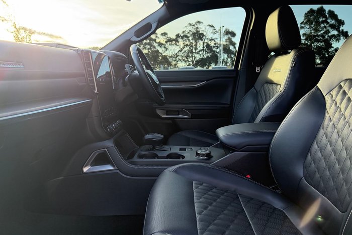 2025 Ford Everest Platinum