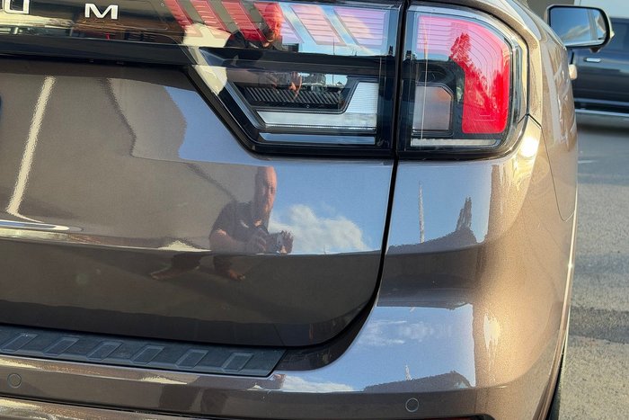 2025 Ford Everest Platinum