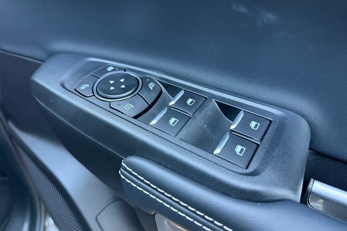 2025 Ford Everest Platinum