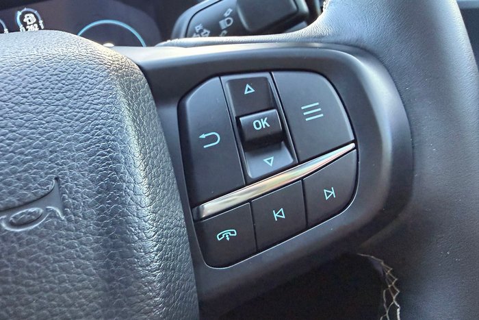 2025 Ford Everest Platinum