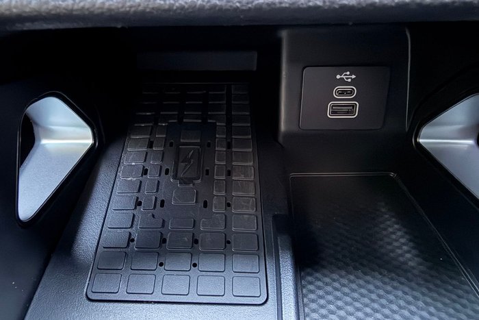2025 Ford Everest Platinum