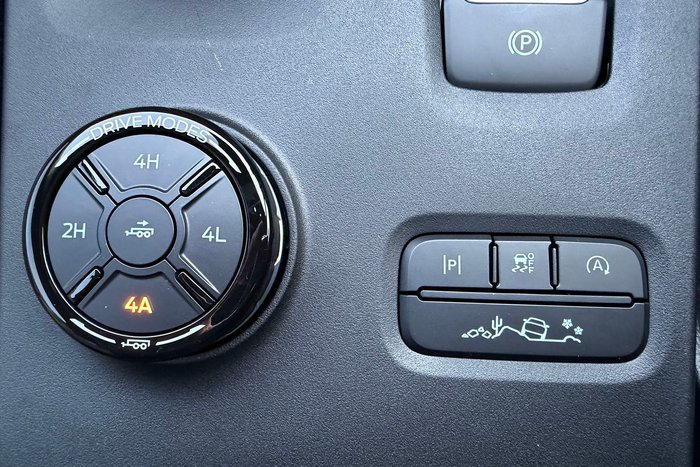 2025 Ford Everest Platinum