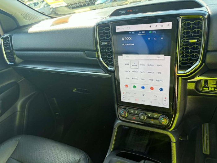 2025 Ford Everest Trend