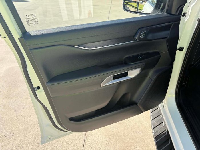 2025 Ford Everest Trend