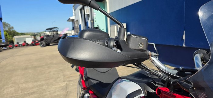 2019 MOTO GUZZI V85 TT White