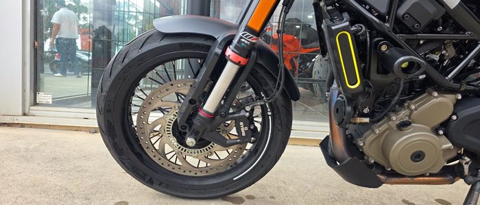 2022 HUSQVARNA SVARTPILEN 401 GREY