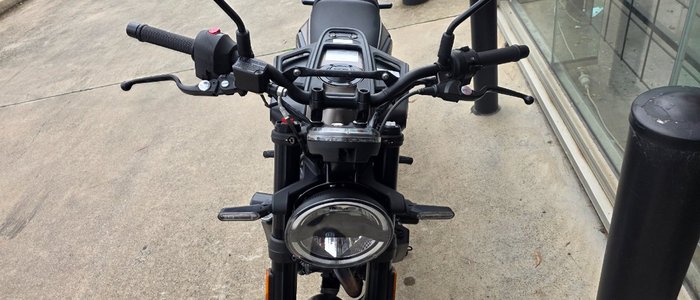 2022 HUSQVARNA SVARTPILEN 401 GREY