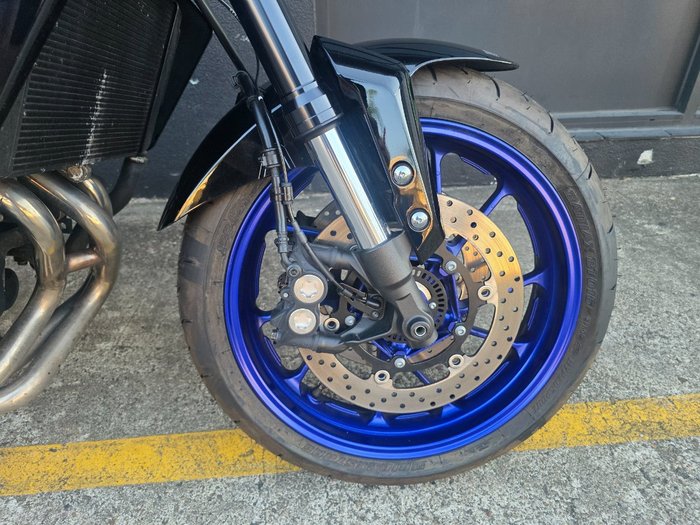 2019 Yamaha MT-09A BLUE