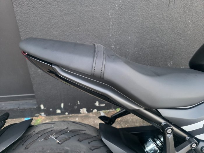 2025 Triumph TRIDENT 660 RED