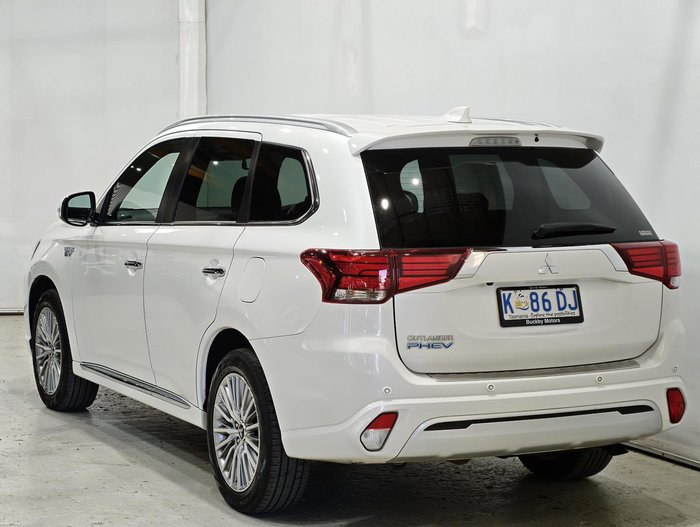 2021 Mitsubishi Outlander PHEV Exceed