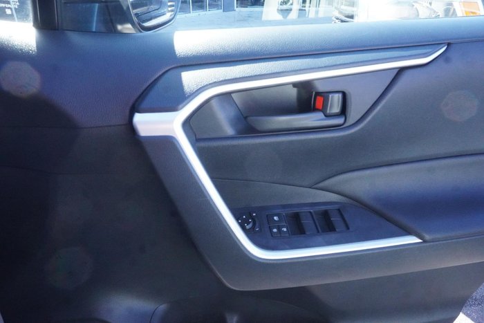 2022 Toyota RAV4 GX