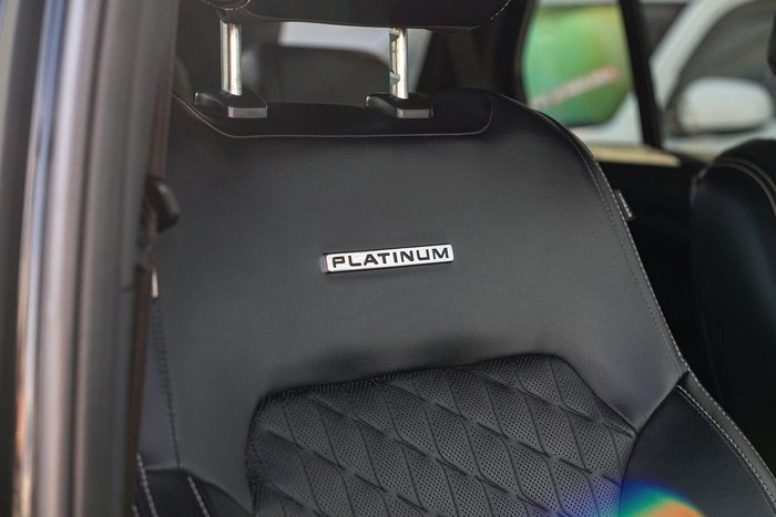 2022 Ford Everest Platinum