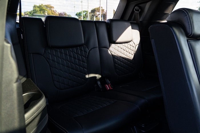 2022 Ford Everest Platinum
