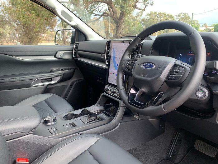 2025 Ford Everest Trend