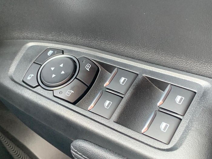 2025 Ford Everest Trend