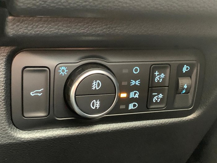 2025 Ford Everest Trend