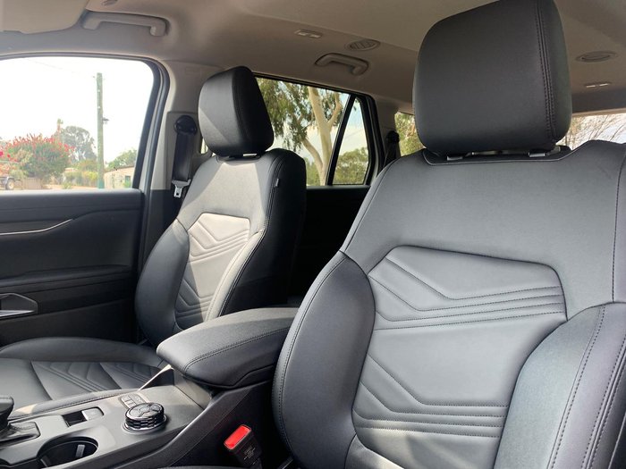 2025 Ford Everest Trend