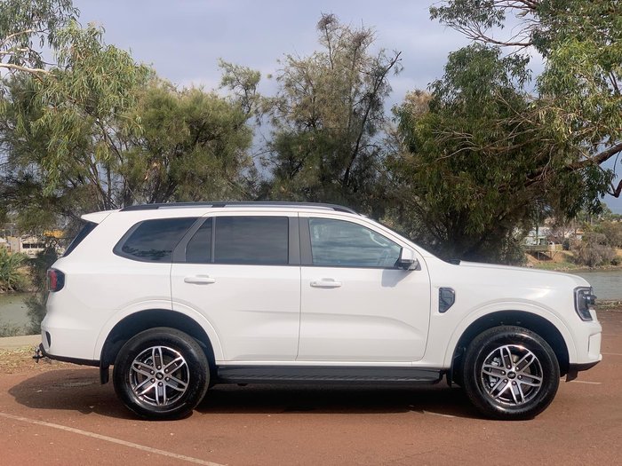2025 Ford Everest Trend