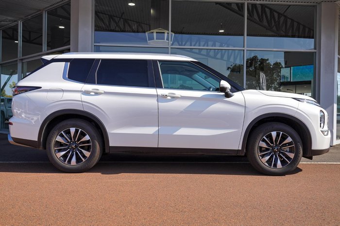 2025 Mitsubishi Outlander LS ZM MY25