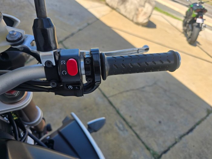 2012 Triumph SPEED TRIPLE (ABS) White