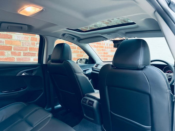 2016 Holden Commodore SS V Redline VF Series II MY16 White