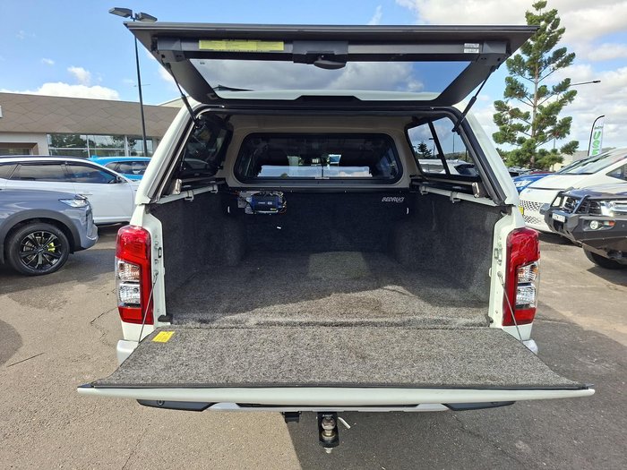 2022 Mitsubishi Triton GLS