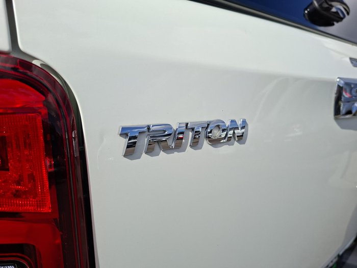 2022 Mitsubishi Triton GLS