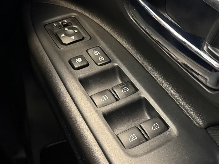 2020 Mitsubishi Outlander ES