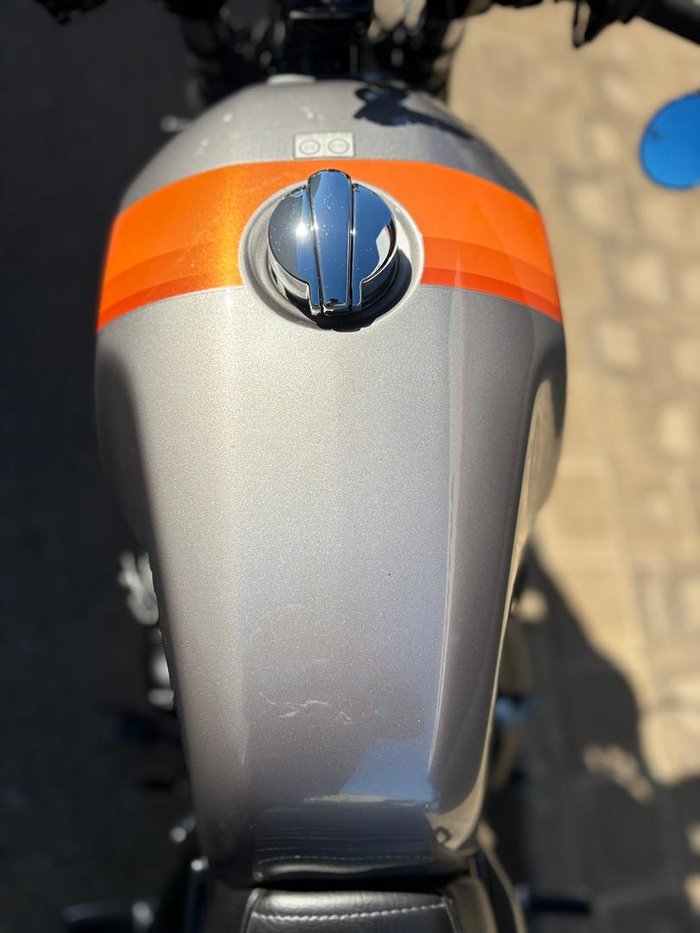 2023 Royal Enfield Continental GT 650 Dark