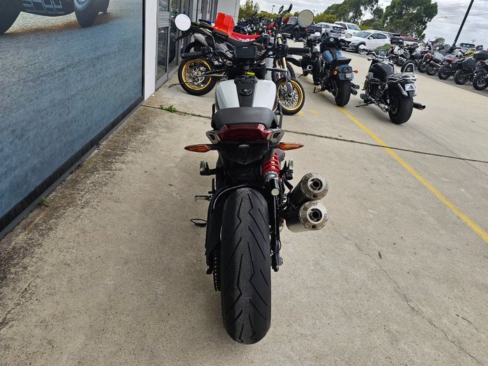 2022 INDIAN FTR 1200 S White