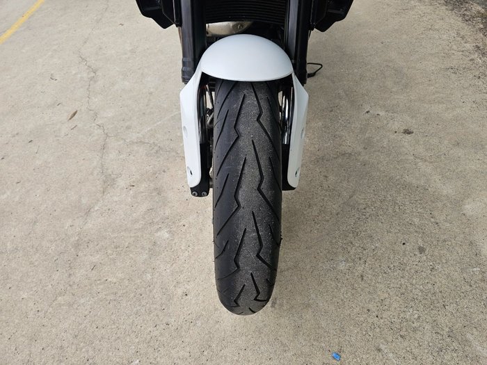 2022 INDIAN FTR 1200 S White