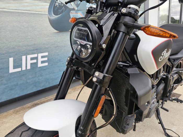 2022 INDIAN FTR 1200 S White